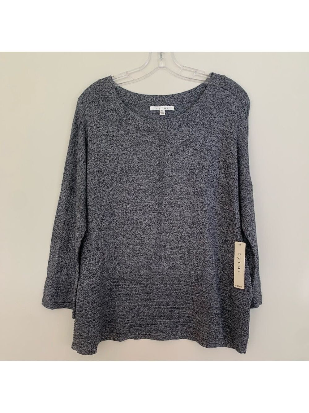 CYRUS Gray Heathered Long Sleeve Knit Tunic - Picture 2 of 13